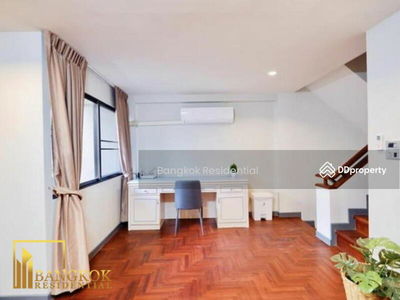 4 Bedroom Townhouse in Sukhumvit 38, Thonglor, Bangkok, Thailand 4 Bedroom Townhouse in Sukhumvit 38, Thonglor, Bangkok, Thailand