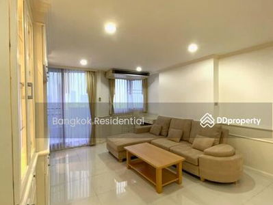 Supalai Place Sukhumvit 39, Bangkok, Thailand Supalai Place Sukhumvit 39, Bangkok, Thailand