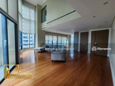 Bright Sukhumvit 24, Bangkok