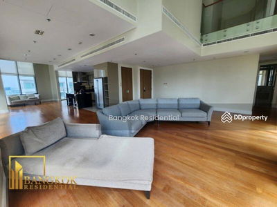 Bright Sukhumvit 24, Bangkok, Thailand Bright Sukhumvit 24, Bangkok, Thailand