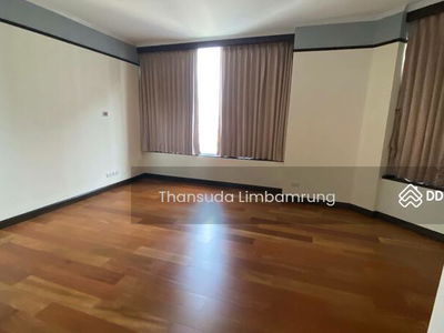 All Seasons Mansion, Bangkok, Thailand All Seasons Mansion, Bangkok, Thailand