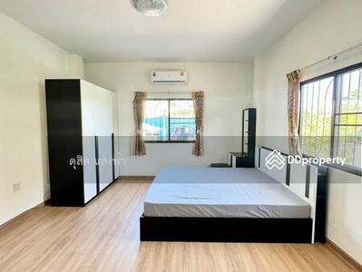 Single house for rent, lots of space Sriracha Tower Village, Nine Kilo, Sriracha, Chon Buri, Thailand Single house for rent, lots of space Sriracha Tower Village, Nine Kilo, Sriracha, Chon Buri, Thailand