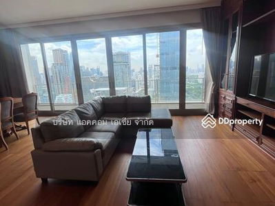 Magnolias Waterfront Residences, Bangkok, Thailand Magnolias Waterfront Residences, Bangkok, Thailand