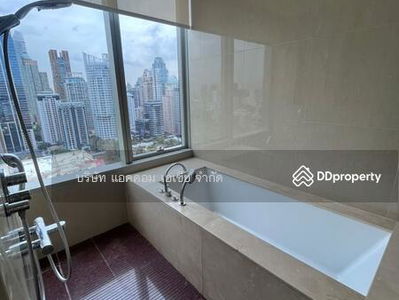 Magnolias Waterfront Residences, Bangkok, Thailand Magnolias Waterfront Residences, Bangkok, Thailand