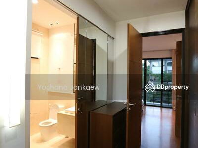 Willow 49, Bangkok, Thailand Willow 49, Bangkok, Thailand