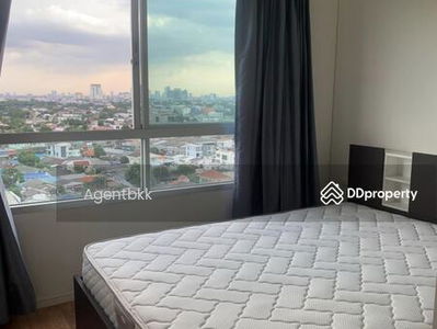 Lumpini Park Nawamin-Sriburapha, Bangkok, Thailand Lumpini Park Nawamin-Sriburapha, Bangkok, Thailand