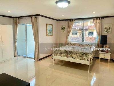 Baan Royal Nakarin Villa, Bangkok, Thailand Baan Royal Nakarin Villa, Bangkok, Thailand