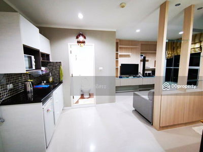 Lumpini Park Beach Jomtien, Chon Buri, Thailand Lumpini Park Beach Jomtien, Chon Buri, Thailand