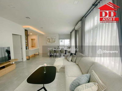 Mantana Bangna-Wongwaen, Bangkok, Thailand Mantana Bangna-Wongwaen, Bangkok, Thailand