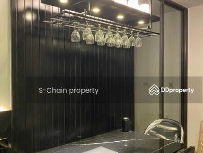 Life Asoke-Rama 9, Bangkok, Thailand Life Asoke-Rama 9, Bangkok, Thailand