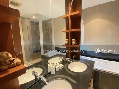 Royal Residence Park, Bangkok, Thailand Royal Residence Park, Bangkok, Thailand