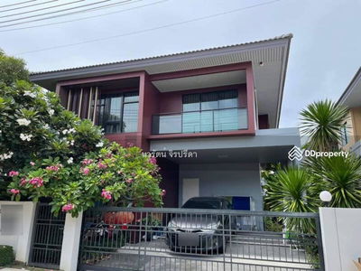 Burasiri Village, Pathum Thani, Thailand Burasiri Village, Pathum Thani, Thailand