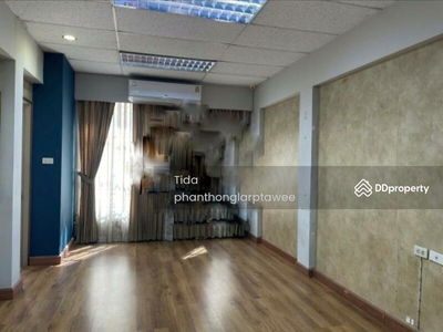 Baan Klang Muang Ratchada-Ladprao, Bangkok, Thailand Baan Klang Muang Ratchada-Ladprao, Bangkok, Thailand