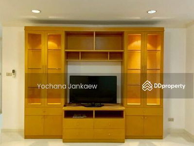 Supalai Place Sukhumvit 39, Bangkok, Thailand Supalai Place Sukhumvit 39, Bangkok, Thailand