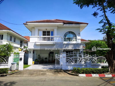 Mantana Prayasuren 26, Bangkok, Thailand Mantana Prayasuren 26, Bangkok, Thailand