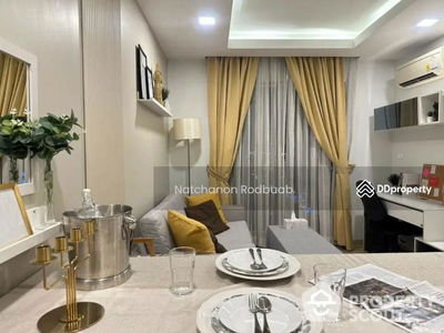 Thru Thonglor, Bangkok, Thailand Thru Thonglor, Bangkok, Thailand