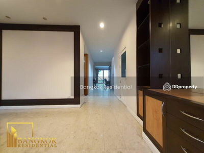 House in Compound, Bangkok, Thailand House in Compound, Bangkok, Thailand