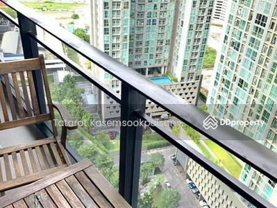 Ivy Ampio, Bangkok, Thailand Ivy Ampio, Bangkok, Thailand