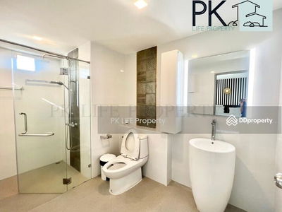 Housing in Ban Chalong, Thailand Housing in Ban Chalong, Thailand