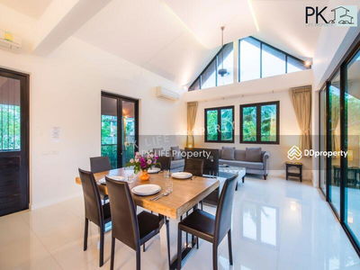 Gehäuse In Kathu, Thailand Gehäuse In Kathu, Thailand