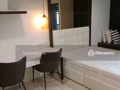 Life One Wireless, Bangkok, Thailand Life One Wireless, Bangkok, Thailand