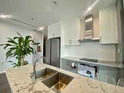 The Nine, Vietnam The Nine, Vietnam