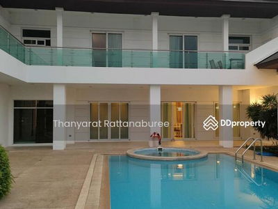 Windmill Village, Samut Prakan, Thailand Windmill Village, Samut Prakan, Thailand