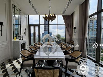 Muniq Langsuan, Bangkok, Thailand Muniq Langsuan, Bangkok, Thailand