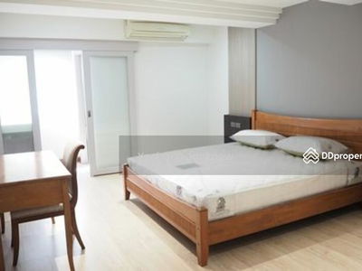 Nagara Mansion, Bangkok, Thailand Nagara Mansion, Bangkok, Thailand