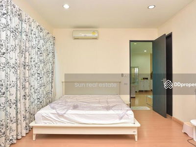 Baan Klang Krung Siam-Pathumwan, Bangkok, Thailand Baan Klang Krung Siam-Pathumwan, Bangkok, Thailand