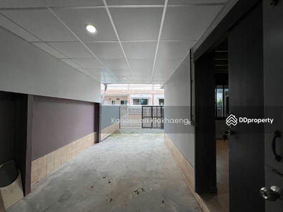 Detached house Sukhumvit Ekamai Detached house Sukhumvit Ekamai (GH-777), Bangkok, Thailand Detached house Sukhumvit Ekamai Detached house Sukhumvit Ekamai (GH-777), Bangkok, Thailand