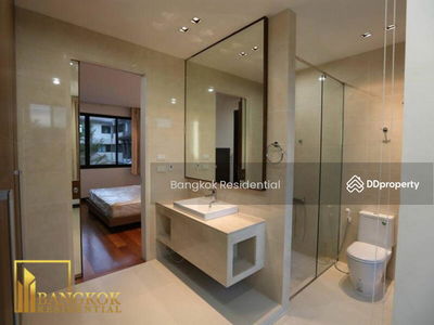 Willow 49, Bangkok, Thailand Willow 49, Bangkok, Thailand