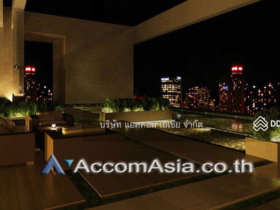 Ivy Ampio, Bangkok, Thailand Ivy Ampio, Bangkok, Thailand