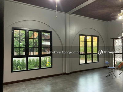 Home office, Phahonyothin Road 62/1, 3 bedrooms, 3 bathrooms, Pathum Thani., Thailand Home office, Phahonyothin Road 62/1, 3 bedrooms, 3 bathrooms, Pathum Thani., Thailand