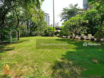 Tree Apartment, Bangkok, Thailand Tree Apartment, Bangkok, Thailand