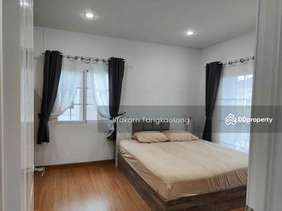 Golden Neo Chaengwattana-Muangthong, Nonthaburi, Thailand Golden Neo Chaengwattana-Muangthong, Nonthaburi, Thailand