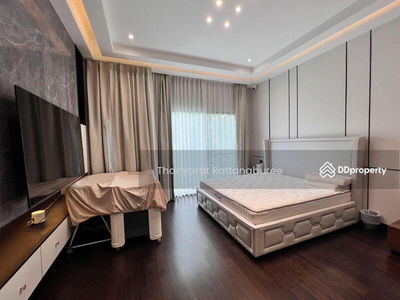 Grand Bangkok Boulevard Bangna-Onnut, Bangkok, Thailand Grand Bangkok Boulevard Bangna-Onnut, Bangkok, Thailand