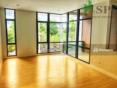 Plex Bangna, Samut Prakan, Thailand Plex Bangna, Samut Prakan, Thailand