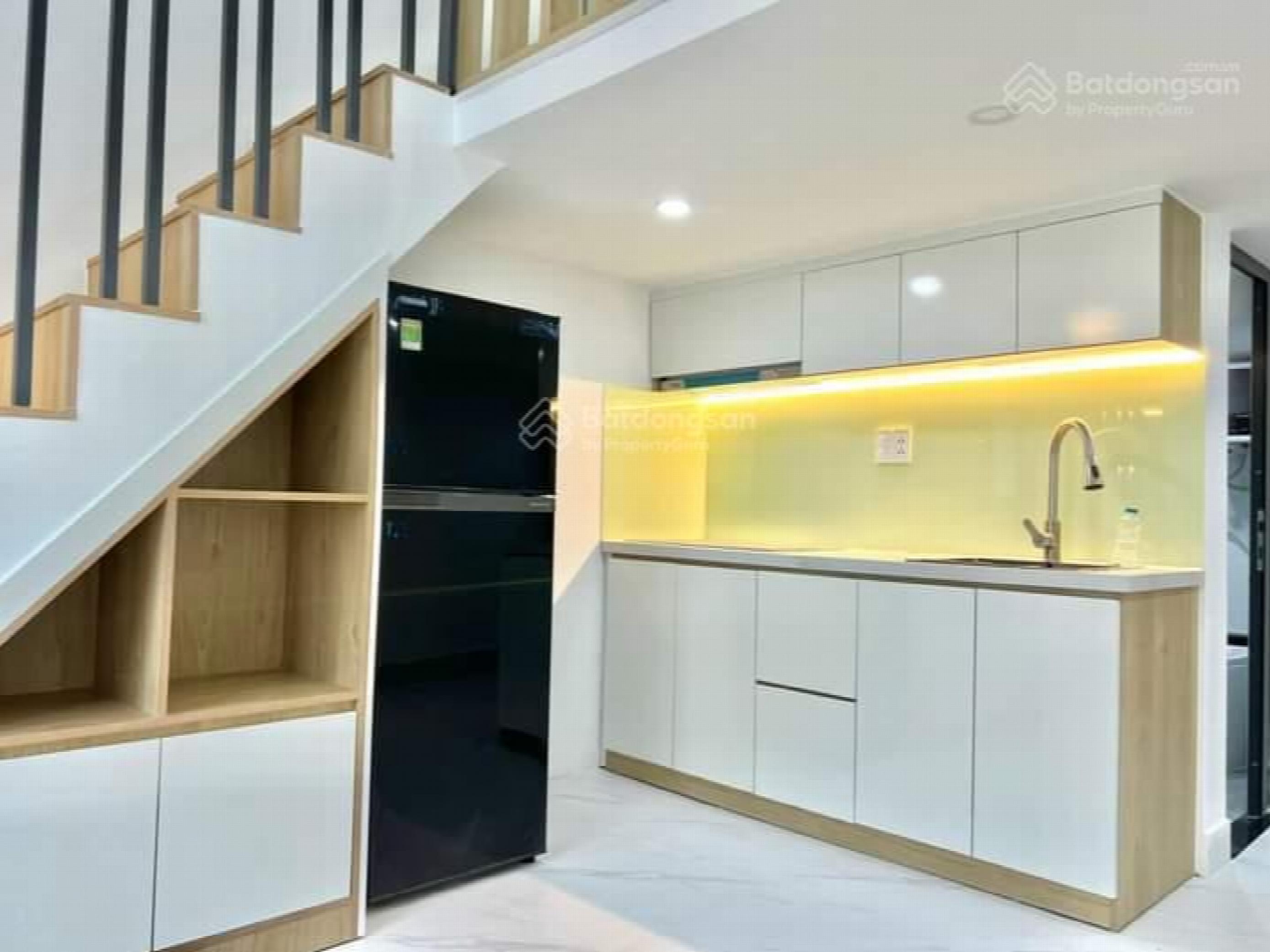 Truong Van Bang Street, Vietnam Truong Van Bang Street, Vietnam