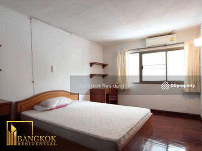 Crystal Ville Court, Bangkok, Thailand Crystal Ville Court, Bangkok, Thailand