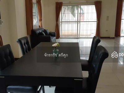 Raja City lakeside and garden home, Khon Kaen, Thailand Raja City lakeside and garden home, Khon Kaen, Thailand