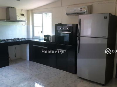 Raja City lakeside and garden home, Khon Kaen, Thailand Raja City lakeside and garden home, Khon Kaen, Thailand