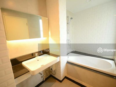 Sukhumvit Plus, Bangkok, Thailand Sukhumvit Plus, Bangkok, Thailand