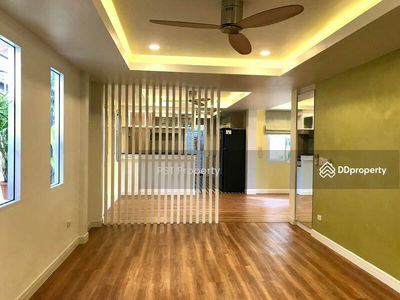 Single house Bangna, Bangkok, Thailand Single house Bangna, Bangkok, Thailand