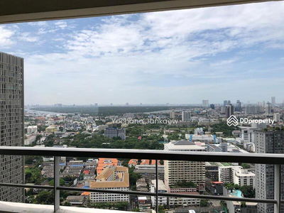 Sathorn Gardens, Bangkok, Thailand Sathorn Gardens, Bangkok, Thailand