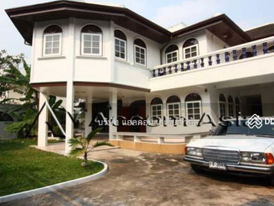 House For Rent Chong Nonsi, Yan Nawa, Bangkok / Sathorn, Bangkok, Thailand House For Rent Chong Nonsi, Yan Nawa, Bangkok / Sathorn, Bangkok, Thailand