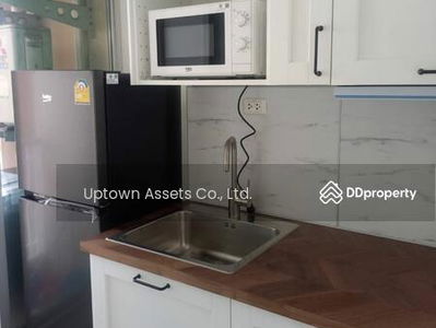 Life @ Sukhumvit 65, Bangkok, Thailand Life @ Sukhumvit 65, Bangkok, Thailand