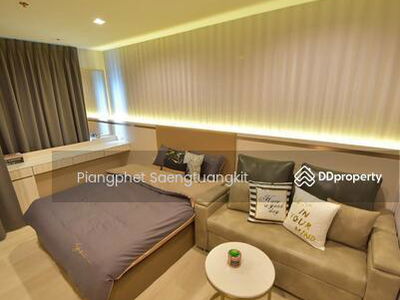 Life One Wireless, Bangkok, Thailand Life One Wireless, Bangkok, Thailand