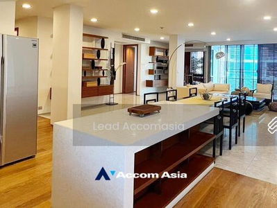 Ficus Lane, Bangkok, Thailand Ficus Lane, Bangkok, Thailand