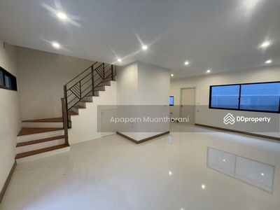 The Plant Naturera, Nakhon Pathom, Thailand The Plant Naturera, Nakhon Pathom, Thailand